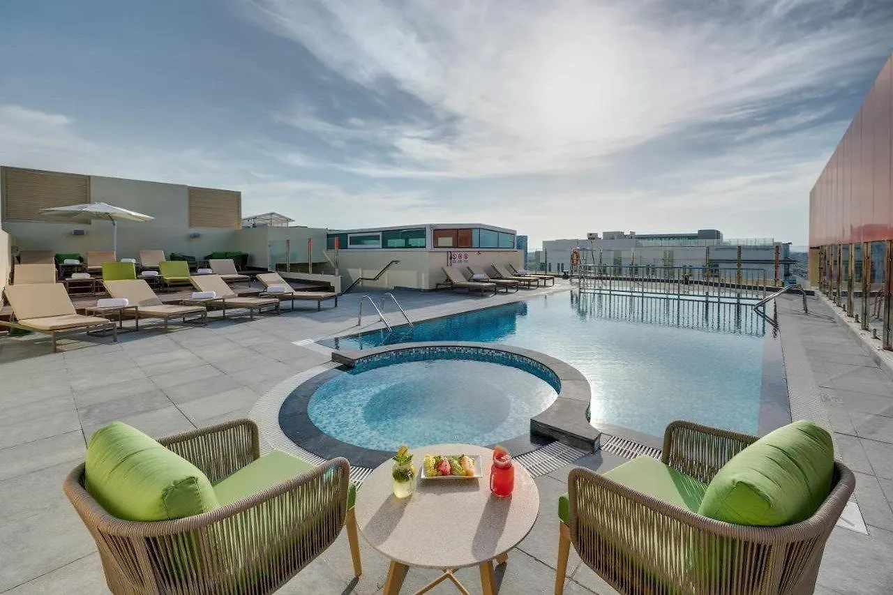 Al Khoory Courtyard Hotel Dubai 4*,